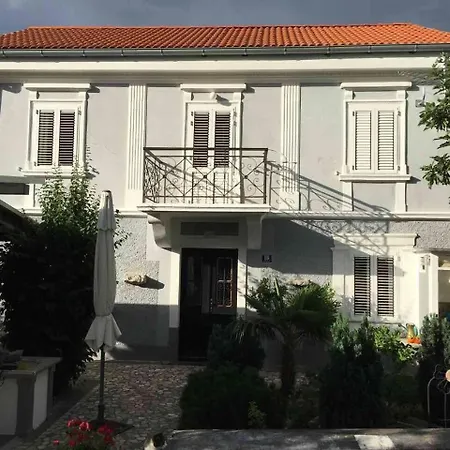 Semesterbostad Holiday House In 36013 Jadranovo
